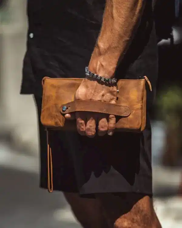 Eskitme Deri El Tutamaçlı Çanta Fındık Renk 2029