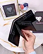 Created with RNI Films app. Profile ‘None’ Premium Siyah Cüzdan Hakiki Deri 2023