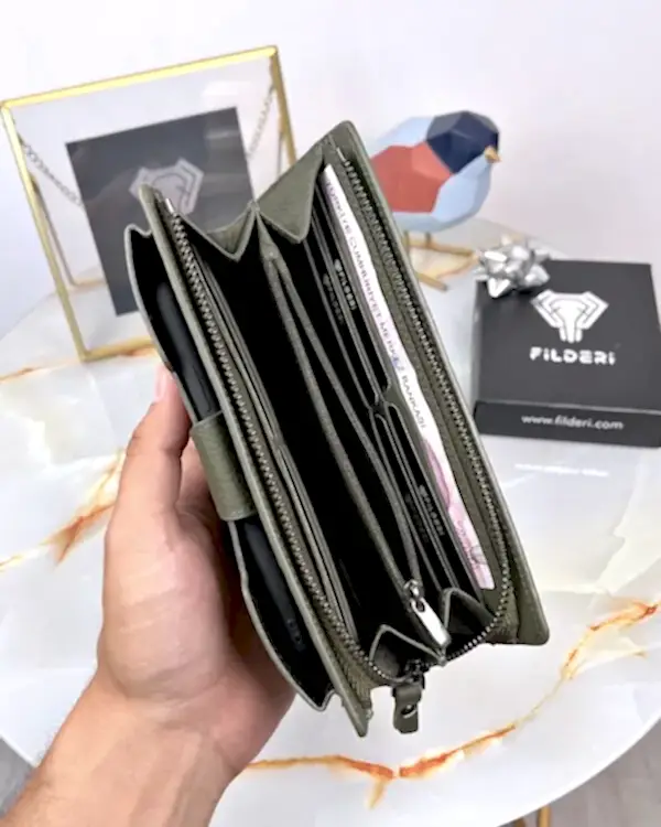 El Cüzdanı Telefon Bölmeli Yeşil Renk 2040