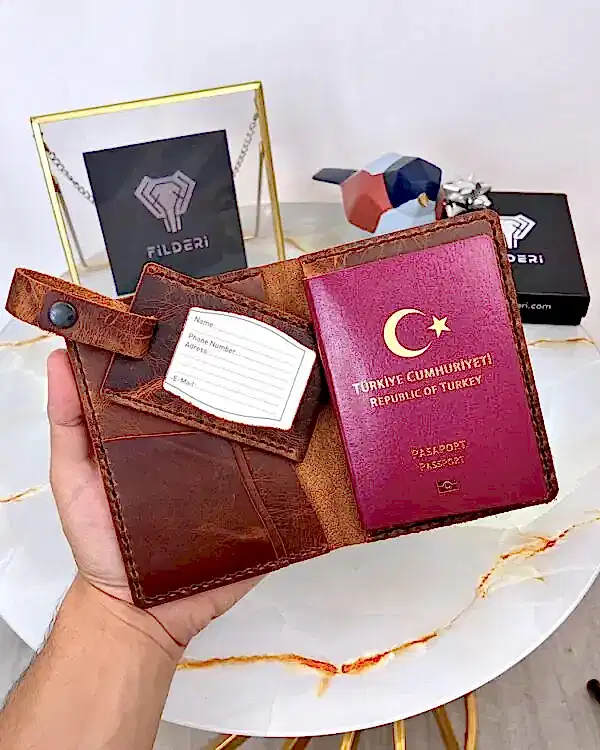 Deri Pasaport Kılıfı