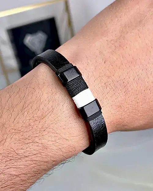 Siyah Beyaz İpli Deri Bileklik