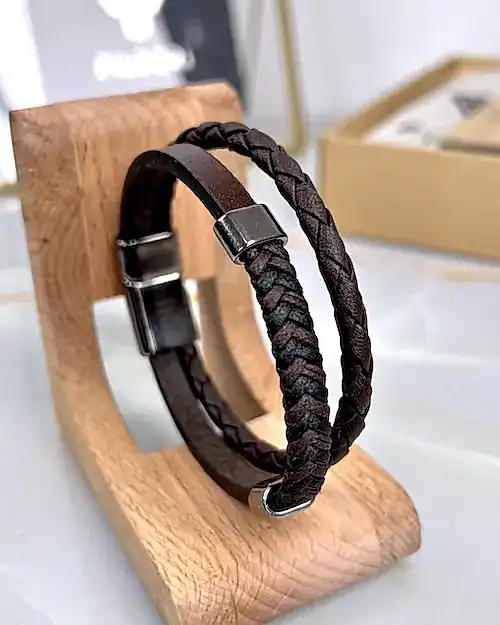 Mıknatıslı Kahverengi Bileklik