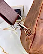 Created with RNI Films app. Profile 'None' Eskitme Deri Omuz ve Çapraz Askılı Çanta Fındık Renk 2083