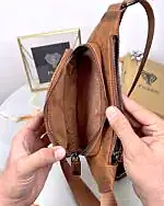 Created with RNI Films app. Profile ‘None’ Hakiki Deri Çapraz Çanta Cross Body Çanta - Fındık - 2085