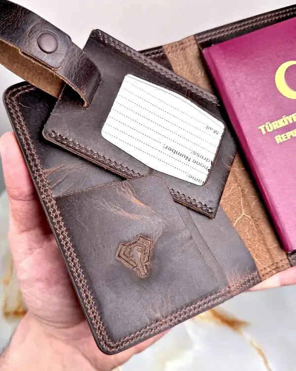 Pasaport Kabı ve Valiz Etiketi Hakiki Deri 2038 - Kahve