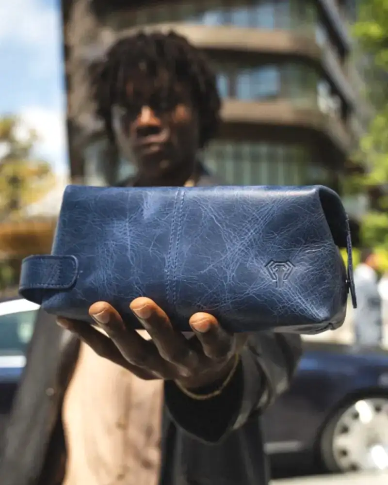 El Çantası Hakiki Deri Lacivert Renk 2057