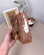 Şifreli Erkek El Çantası – Hakiki Deri Fındık Renk | 2105