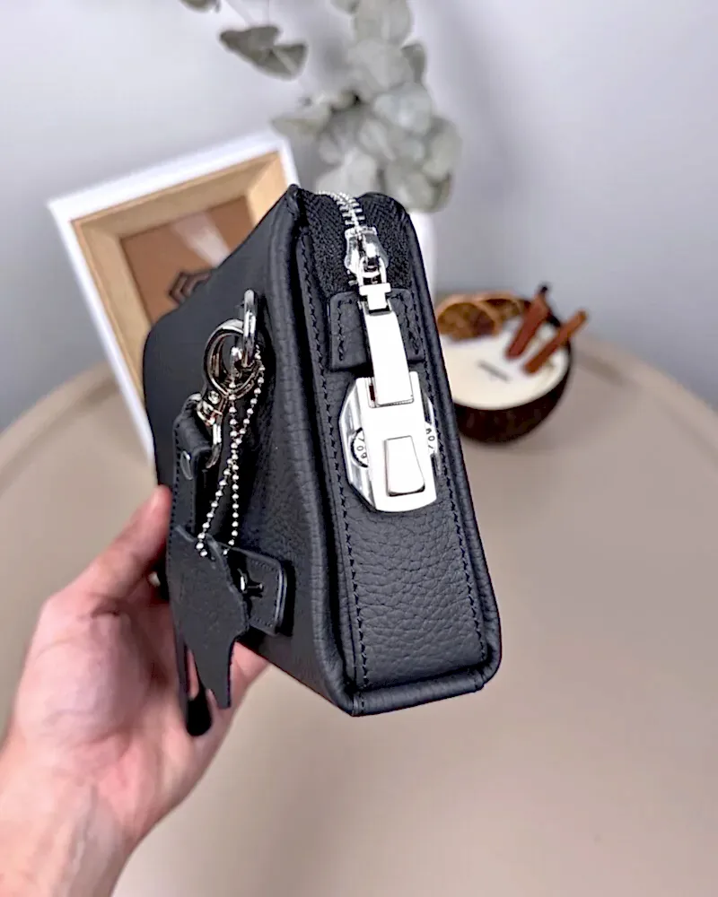 Şifreli Erkek El Çantası – Hakiki Deri Mat Siyah | 2105