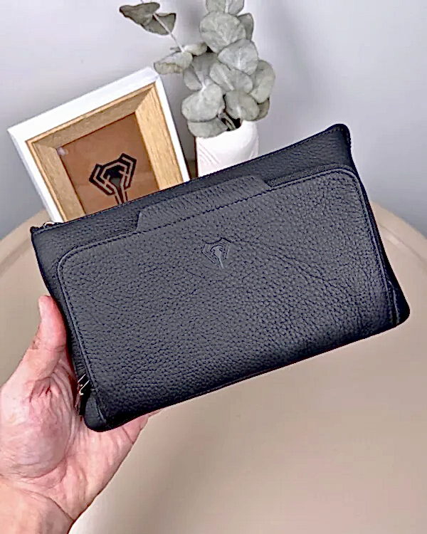 Erkek El Çantası – Mat Siyah Hakiki Deri | 2113