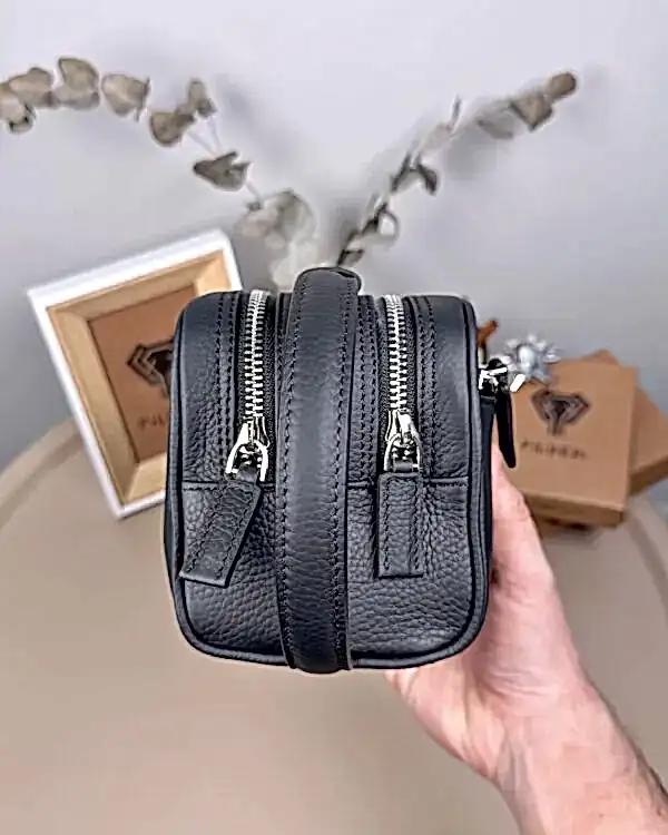 Büyük Erkek El Çantası – Hakiki Deri Mat Siyah | 2104