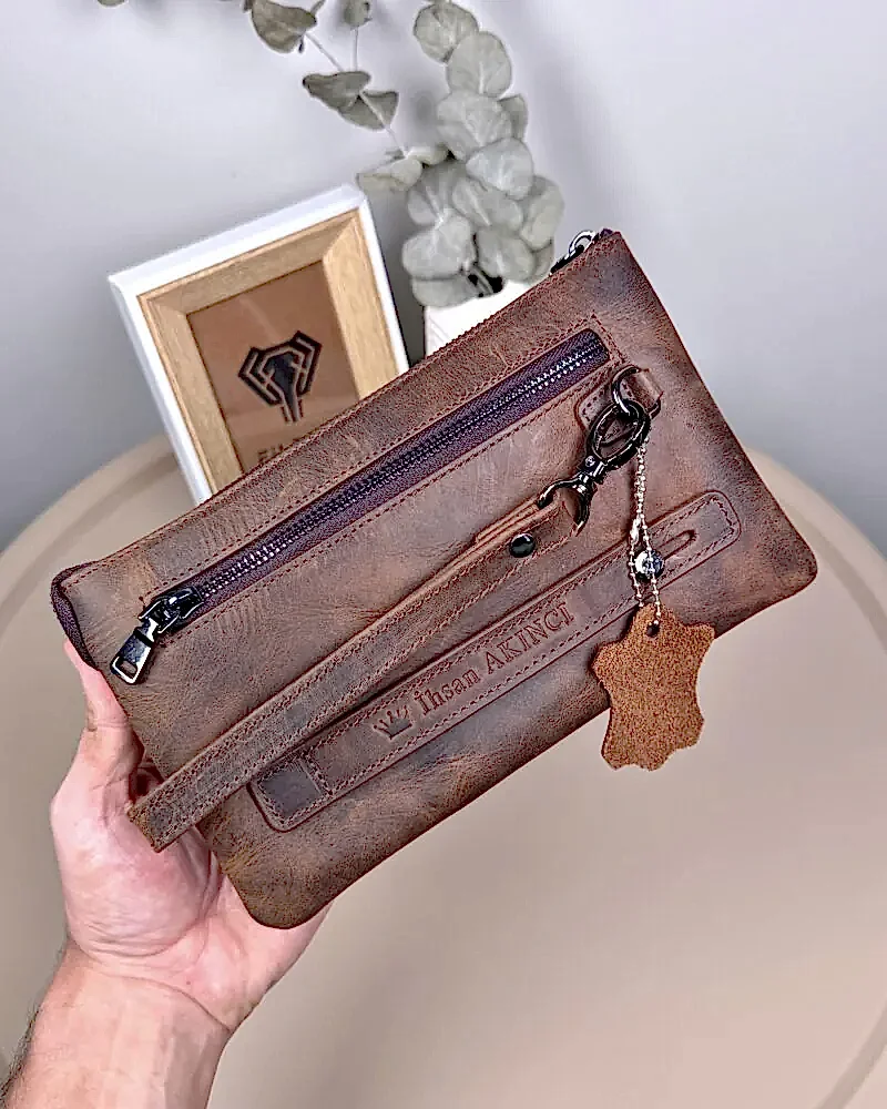 Erkek El Çantası – Eskitme Kahve Hakiki Deri | 2113