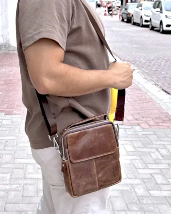 Erkek El ve Omuz Çantası – Kahve Hakiki Deri | 2112