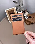 Created with RNI Films app. Profile 'None' Hakiki Deri Kartlık – Slim , Fermuarlı,Taba | 2126