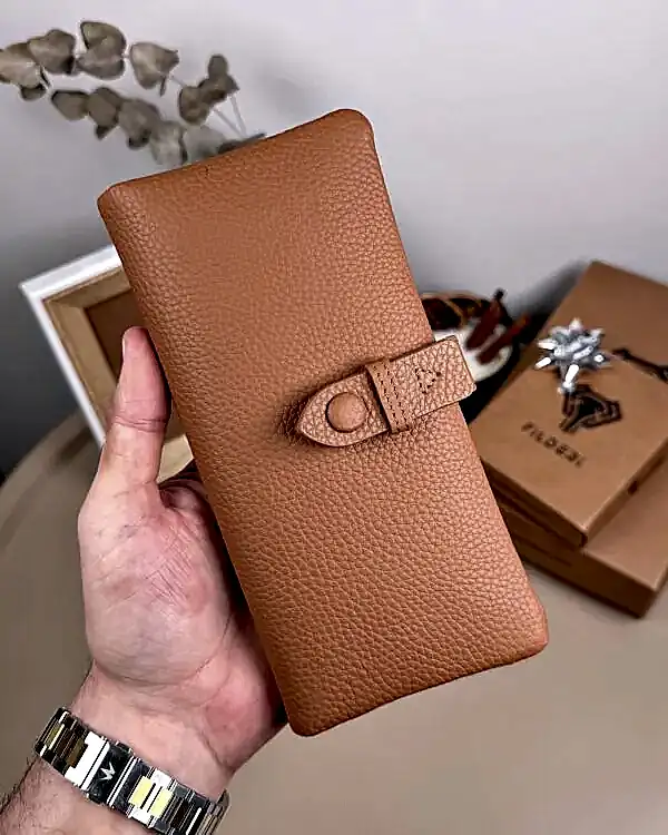 Kadın Cüzdan – Hakiki Deri, Fermuarlı & Mıknatıslı Taba | 2133