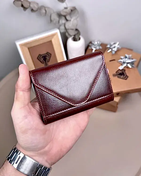 Akordiyon Kartlık - Hakiki Deri Parlak Kahve Renk | 2063