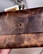 Created with RNI Films app. Profile 'None' Erkek El Çantası – Hakiki Deri, Kahve Eskitme Deri | 2056