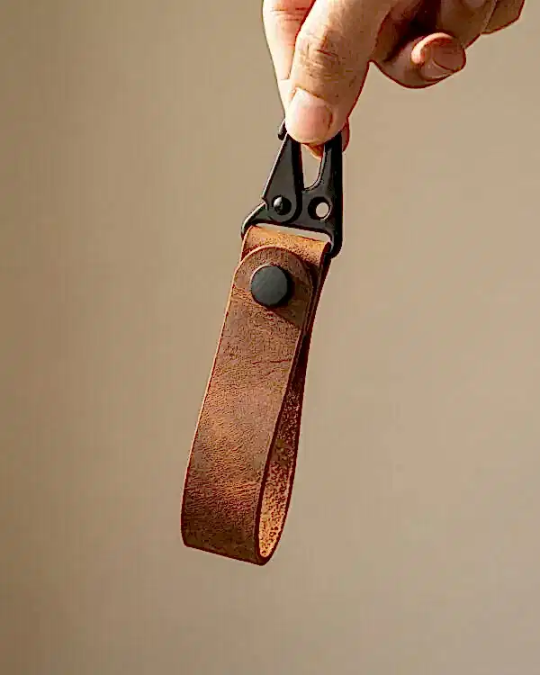 Hakiki Deri Anahtarlık Fındık – Karabina Klipsli